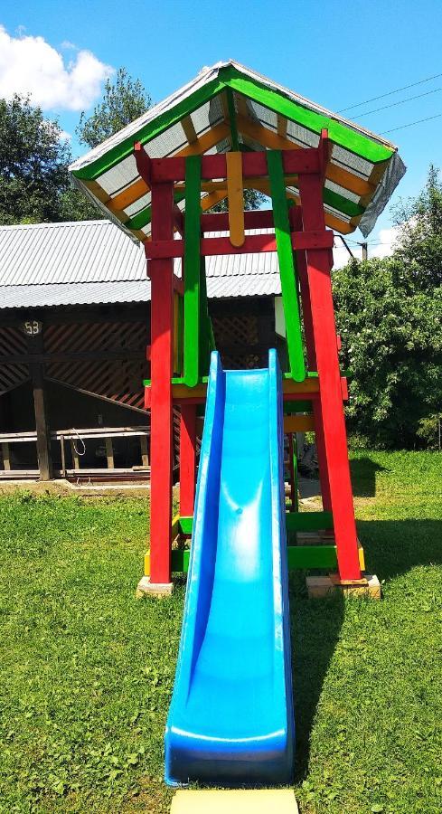 סלאבסקה "Різьбярська Садиба" מראה חיצוני תמונה