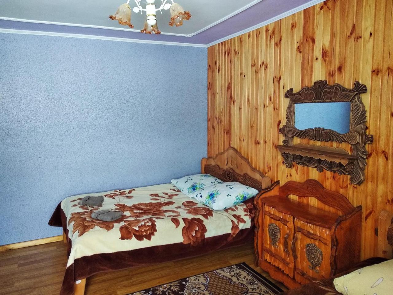סלאבסקה "Різьбярська Садиба" מראה חיצוני תמונה