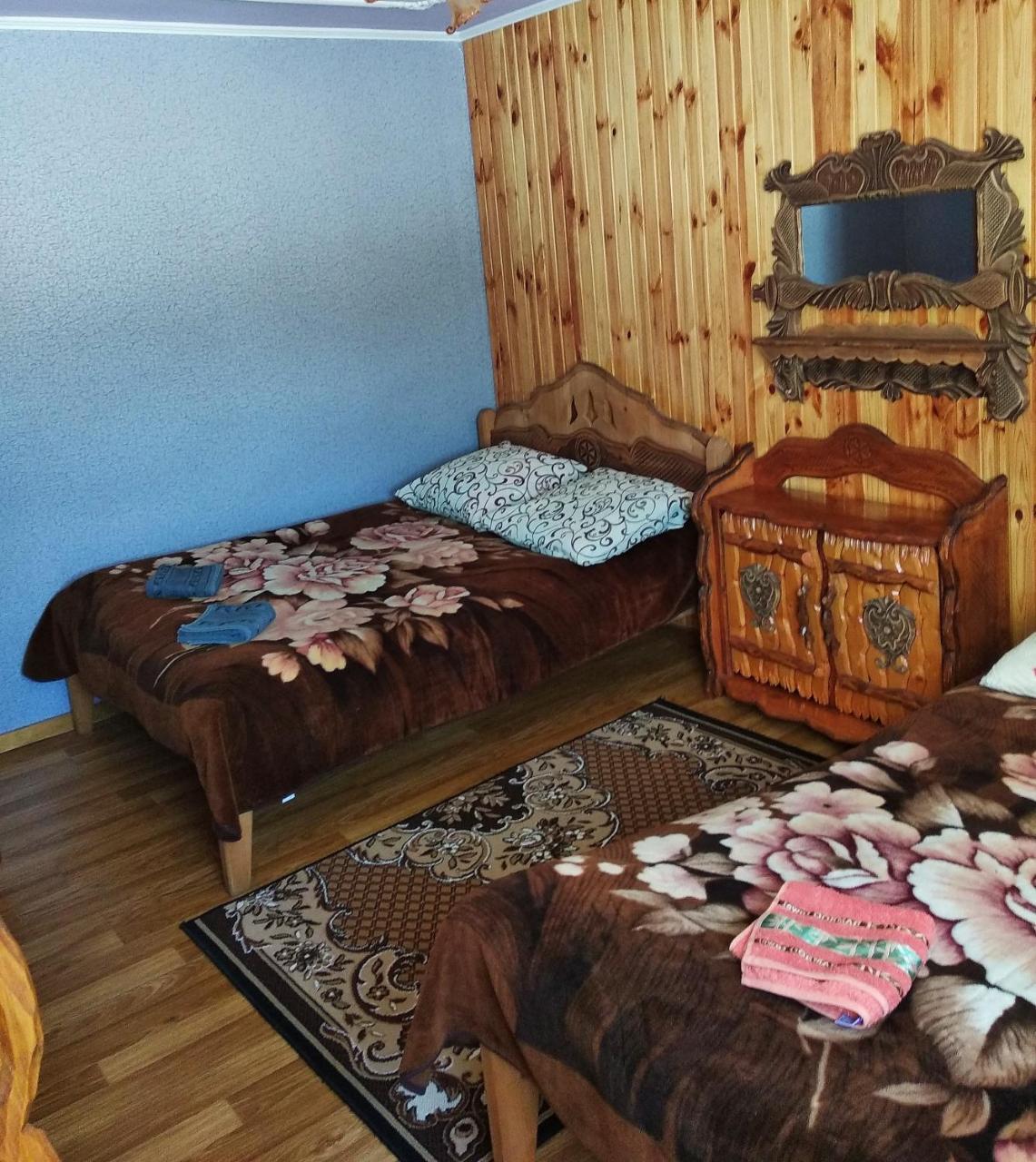 סלאבסקה "Різьбярська Садиба" מראה חיצוני תמונה